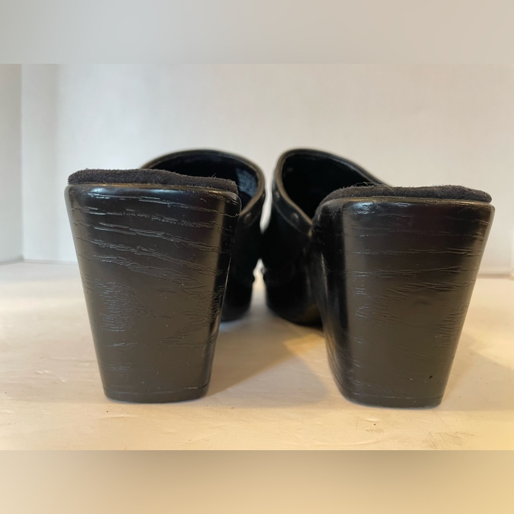 White Mountain Black Leather Clogs With Flower Size 7 - Picture 7 of 10